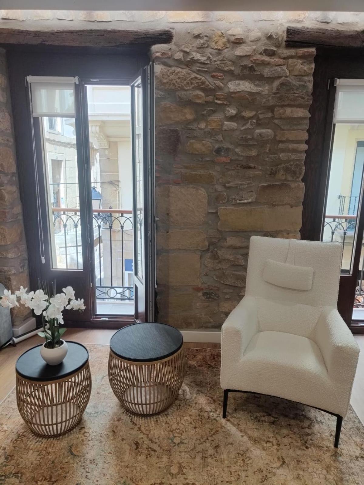 Port Relax With Ac License Ess03356 Apartment San Sebastian